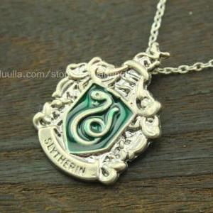 Silver Green Slytherin Necklace Harry Potter..